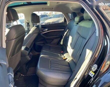 Ауді E-Tron, об'ємом двигуна 0 л та пробігом 61 тис. км за 36500 $, фото 21 на Automoto.ua