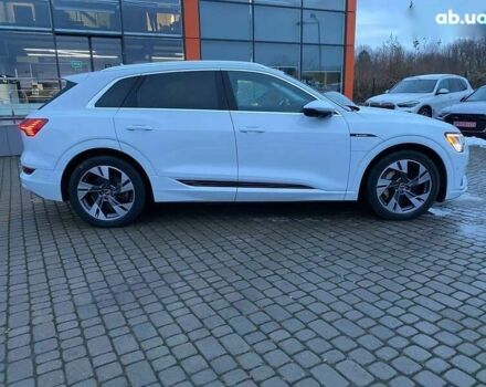 Ауді E-Tron, об'ємом двигуна 0 л та пробігом 55 тис. км за 29400 $, фото 6 на Automoto.ua