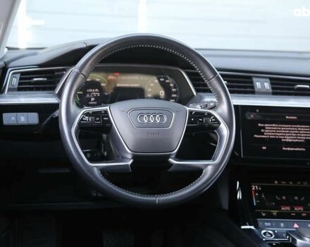 Ауди E-Tron, объемом двигателя 0 л и пробегом 117 тыс. км за 36800 $, фото 15 на Automoto.ua
