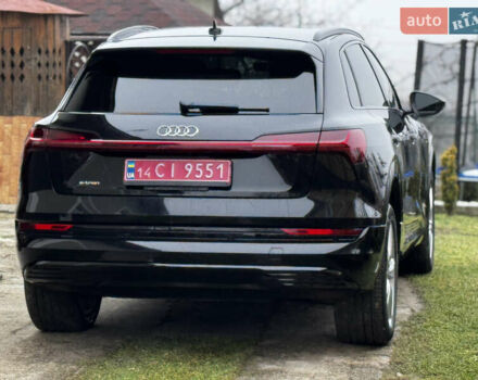 Ауди E-Tron, объемом двигателя 0 л и пробегом 95 тыс. км за 28750 $, фото 15 на Automoto.ua