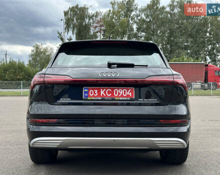 Ауди E-Tron, объемом двигателя 0 л и пробегом 113 тыс. км за 26000 $, фото 7 на Automoto.ua