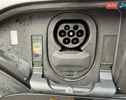 Ауди E-Tron, объемом двигателя 0 л и пробегом 80 тыс. км за 27999 $, фото 19 на Automoto.ua