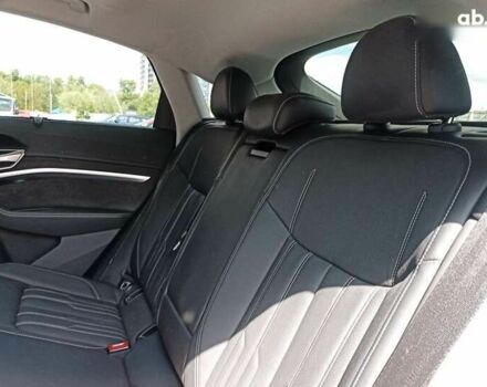 Ауді E-Tron, об'ємом двигуна 0 л та пробігом 37 тис. км за 35800 $, фото 20 на Automoto.ua