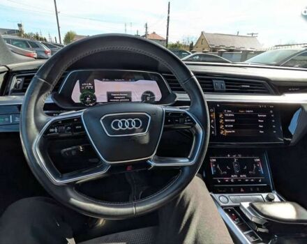 Ауді E-Tron, об'ємом двигуна 0 л та пробігом 66 тис. км за 29950 $, фото 15 на Automoto.ua