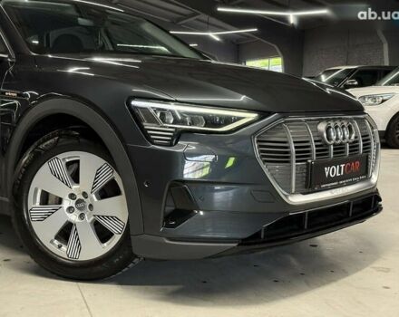 Ауди E-Tron, объемом двигателя 0 л и пробегом 207 тыс. км за 19600 $, фото 2 на Automoto.ua