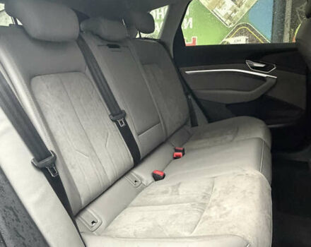 Ауди E-Tron, объемом двигателя 0 л и пробегом 26 тыс. км за 38900 $, фото 42 на Automoto.ua