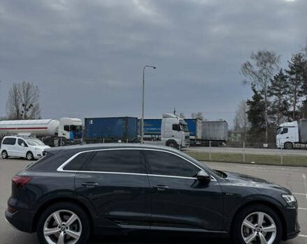 Ауди E-Tron, объемом двигателя 0 л и пробегом 144 тыс. км за 25000 $, фото 18 на Automoto.ua