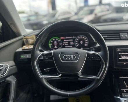 Ауди E-Tron, объемом двигателя 0 л и пробегом 143 тыс. км за 29999 $, фото 11 на Automoto.ua