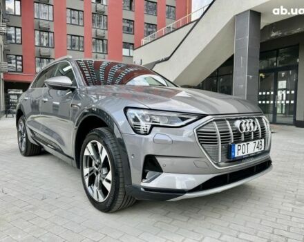Ауди E-Tron, объемом двигателя 0 л и пробегом 0 тыс. км за 53900 $, фото 2 на Automoto.ua