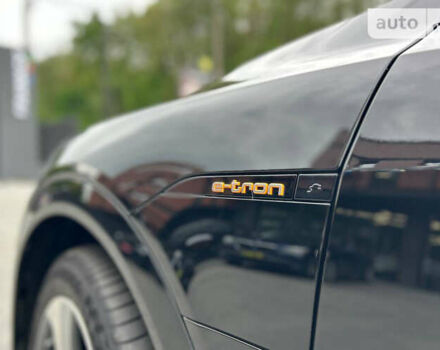 Ауди E-Tron, объемом двигателя 0 л и пробегом 26 тыс. км за 68000 $, фото 6 на Automoto.ua