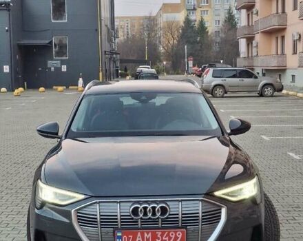 Ауді E-Tron 2020 у Ужгороді на Automoto.ua Ауді E-Tron, об'ємом двигуна 0 л та пробігом 61 тис. км за 27200 $, фото 3 на Automoto.ua