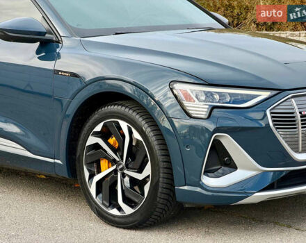 Ауди E-Tron, объемом двигателя 0 л и пробегом 83 тыс. км за 39000 $, фото 3 на Automoto.ua