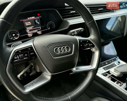 Ауди E-Tron, объемом двигателя 0 л и пробегом 80 тыс. км за 27999 $, фото 14 на Automoto.ua