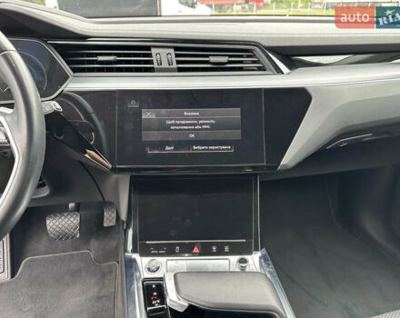 Ауди E-Tron, объемом двигателя 0 л и пробегом 113 тыс. км за 26000 $, фото 10 на Automoto.ua
