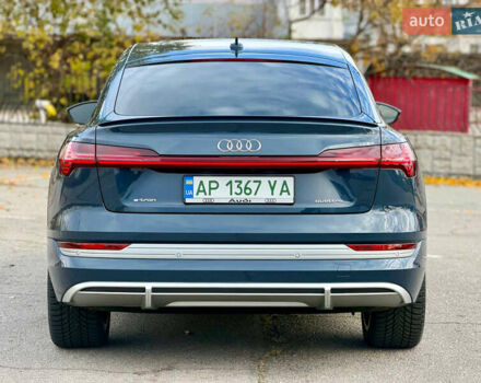 Ауди E-Tron, объемом двигателя 0 л и пробегом 83 тыс. км за 39000 $, фото 7 на Automoto.ua