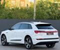 Ауди E-Tron, объемом двигателя 0 л и пробегом 60 тыс. км за 39999 $, фото 5 на Automoto.ua