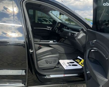 Ауди E-Tron, объемом двигателя 0 л и пробегом 143 тыс. км за 29999 $, фото 13 на Automoto.ua