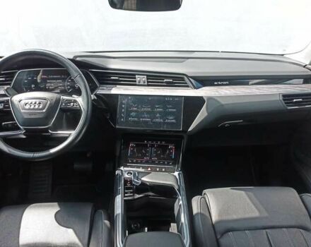 Ауді E-Tron, об'ємом двигуна 0 л та пробігом 37 тис. км за 35800 $, фото 11 на Automoto.ua