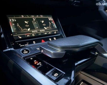 Ауди E-Tron, объемом двигателя 0 л и пробегом 169 тыс. км за 22899 $, фото 15 на Automoto.ua