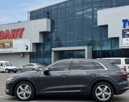 Ауди E-Tron, объемом двигателя 0 л и пробегом 144 тыс. км за 25500 $, фото 57 на Automoto.ua