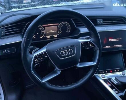 Ауді E-Tron, об'ємом двигуна 0 л та пробігом 55 тис. км за 29400 $, фото 11 на Automoto.ua