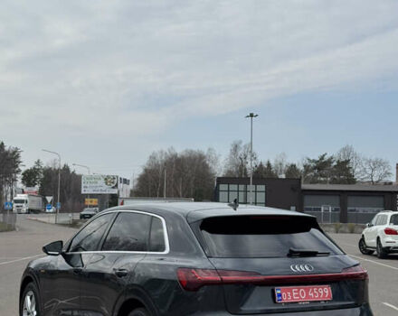 Ауди E-Tron, объемом двигателя 0 л и пробегом 144 тыс. км за 25500 $, фото 8 на Automoto.ua