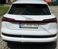 Ауди E-Tron, объемом двигателя 0 л и пробегом 70 тыс. км за 39600 $, фото 2 на Automoto.ua