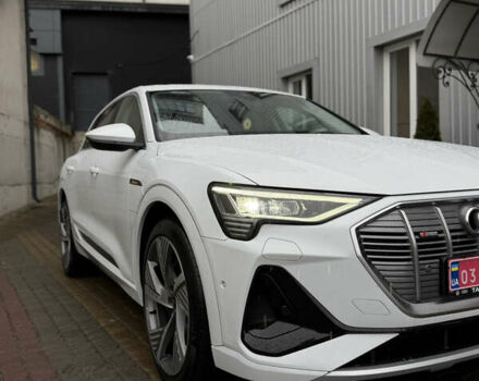 Ауди E-Tron, объемом двигателя 0 л и пробегом 26 тыс. км за 38900 $, фото 14 на Automoto.ua