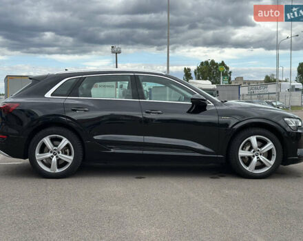 Ауди E-Tron, объемом двигателя 0 л и пробегом 113 тыс. км за 26000 $, фото 4 на Automoto.ua