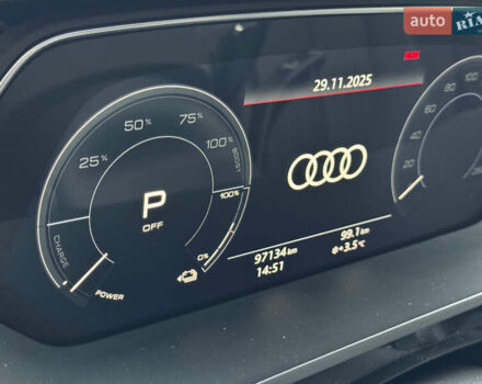 Ауди E-Tron, объемом двигателя 0 л и пробегом 95 тыс. км за 28750 $, фото 23 на Automoto.ua