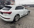 Ауди E-Tron, объемом двигателя 0 л и пробегом 40 тыс. км за 13200 $, фото 6 на Automoto.ua