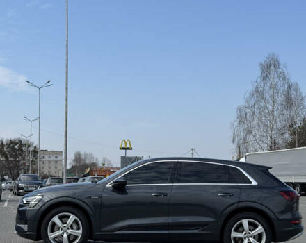 Ауди E-Tron, объемом двигателя 0 л и пробегом 144 тыс. км за 25000 $, фото 33 на Automoto.ua