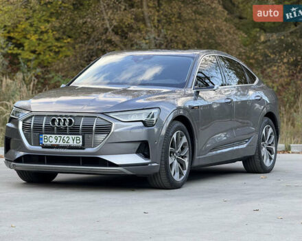 Ауди E-Tron, объемом двигателя 0 л и пробегом 81 тыс. км за 34999 $, фото 10 на Automoto.ua