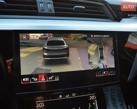 Ауди E-Tron, объемом двигателя 0 л и пробегом 59 тыс. км за 35900 $, фото 35 на Automoto.ua