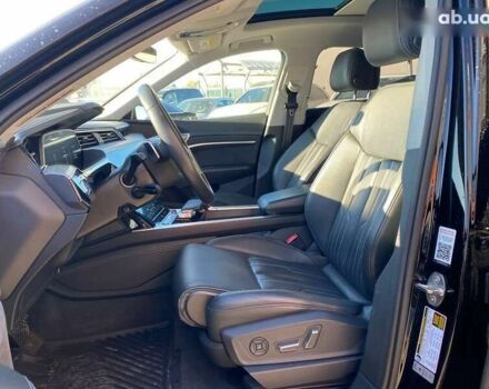 Ауді E-Tron, об'ємом двигуна 0 л та пробігом 61 тис. км за 36500 $, фото 18 на Automoto.ua