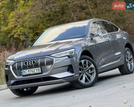 Ауди E-Tron, объемом двигателя 0 л и пробегом 81 тыс. км за 34999 $, фото 6 на Automoto.ua