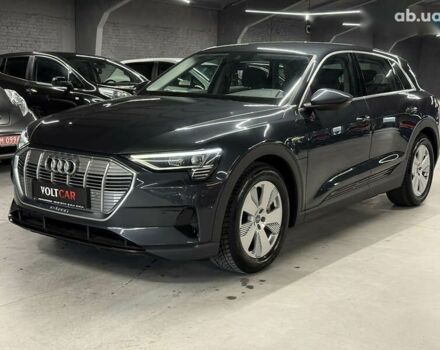 Ауди E-Tron, объемом двигателя 0 л и пробегом 207 тыс. км за 19600 $, фото 26 на Automoto.ua