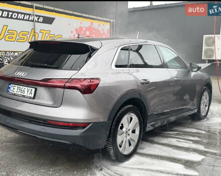 Ауді E-Tron, об'ємом двигуна 0 л та пробігом 198 тис. км за 21600 $, фото 1 на Automoto.ua
