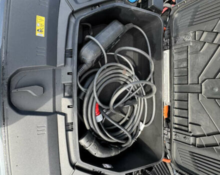 Ауди E-Tron, объемом двигателя 0 л и пробегом 144 тыс. км за 25000 $, фото 46 на Automoto.ua