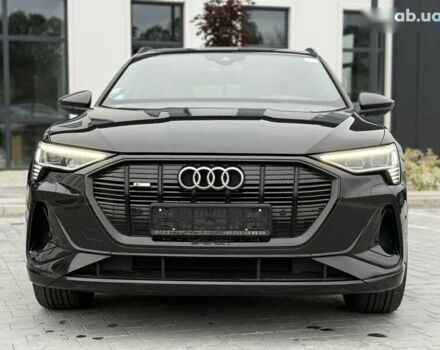 Ауди E-Tron, объемом двигателя 0 л и пробегом 70 тыс. км за 38800 $, фото 5 на Automoto.ua