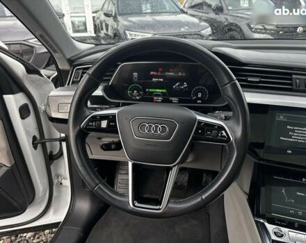 Ауди E-Tron, объемом двигателя 0 л и пробегом 101 тыс. км за 38500 $, фото 18 на Automoto.ua
