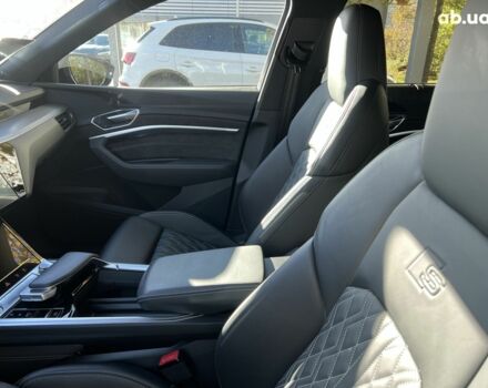 Ауди E-Tron, объемом двигателя 0 л и пробегом 30 тыс. км за 59665 $, фото 16 на Automoto.ua