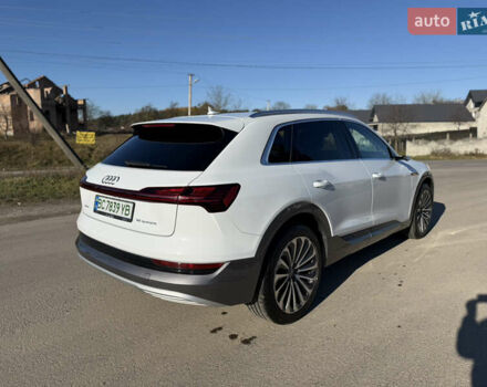 Ауді E-Tron, об'ємом двигуна 0 л та пробігом 129 тис. км за 28500 $, фото 7 на Automoto.ua