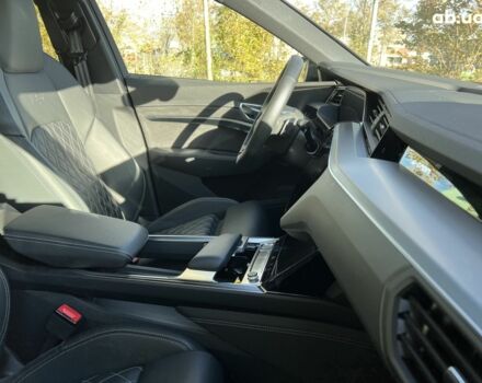 Ауди E-Tron, объемом двигателя 0 л и пробегом 30 тыс. км за 59665 $, фото 23 на Automoto.ua