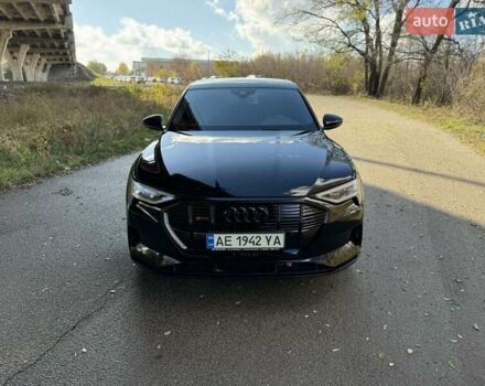 Ауди E-Tron, объемом двигателя 0 л и пробегом 65 тыс. км за 25599 $, фото 1 на Automoto.ua