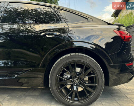 Ауди E-Tron, объемом двигателя 0 л и пробегом 35 тыс. км за 30000 $, фото 12 на Automoto.ua