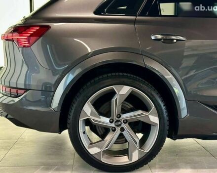Ауді E-Tron, об'ємом двигуна 0 л та пробігом 76 тис. км за 45700 $, фото 7 на Automoto.ua
