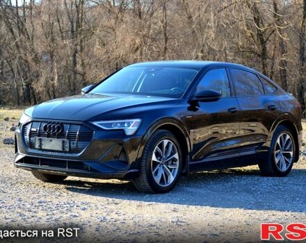 Ауди E-Tron 2021 в Днепре (Днепропетровске) на Automoto.ua Ауди E-Tron, объемом двигателя 1 л и пробегом 99 тыс. км за 36999 $, фото 6 на Automoto.ua