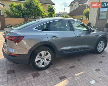 Ауди E-Tron, объемом двигателя 0 л и пробегом 40 тыс. км за 35000 $, фото 2 на Automoto.ua