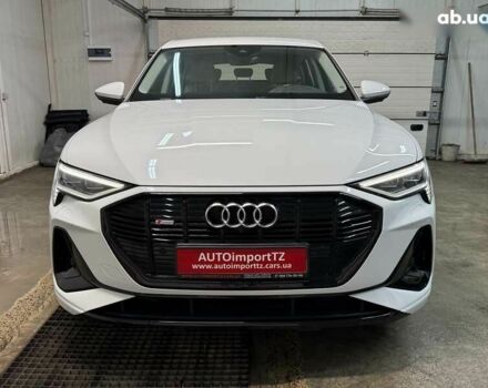 Ауди E-Tron, объемом двигателя 0 л и пробегом 82 тыс. км за 38400 $, фото 11 на Automoto.ua